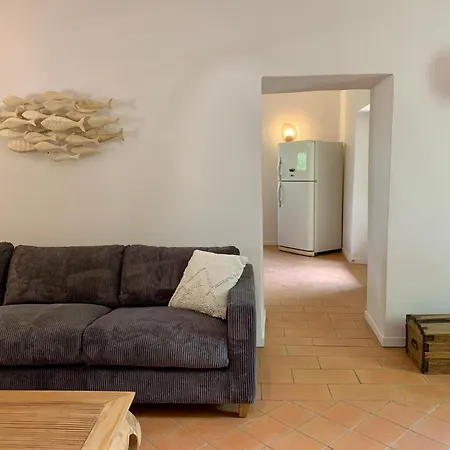 De Charme Avec Piscine - A Charming With Swimming Pool