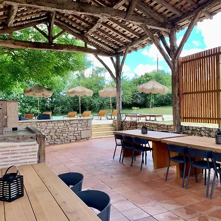 Ferienhaus De Charme Avec Piscine - A Charming With Swimming Pool Saint-Léonard