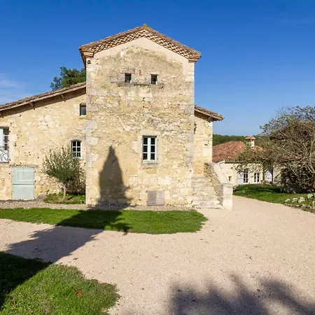 De Charme Avec Piscine - A Charming With Swimming Pool Saint-Léonard