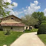בית נופש De Charme Avec Piscine - A Charming With Swimming Pool *