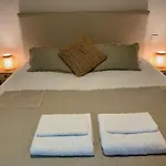 De Charme Avec Piscine - A Charming With Swimming Pool