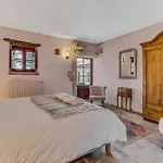De Charme Avec Piscine - A Charming With Swimming Pool * Saint-Léonard