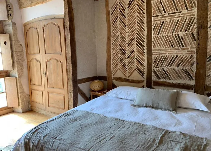 De Charme Avec Piscine - A Charming With Swimming Pool Tatil Evi *