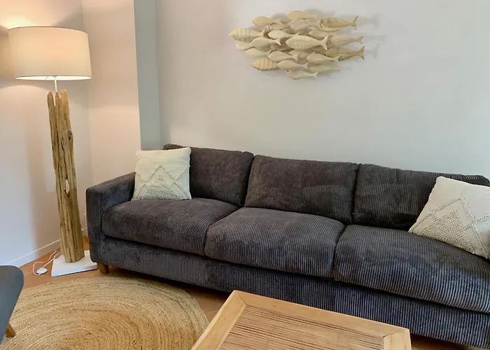 De Charme Avec Piscine - A Charming With Swimming Pool Saint-Léonard